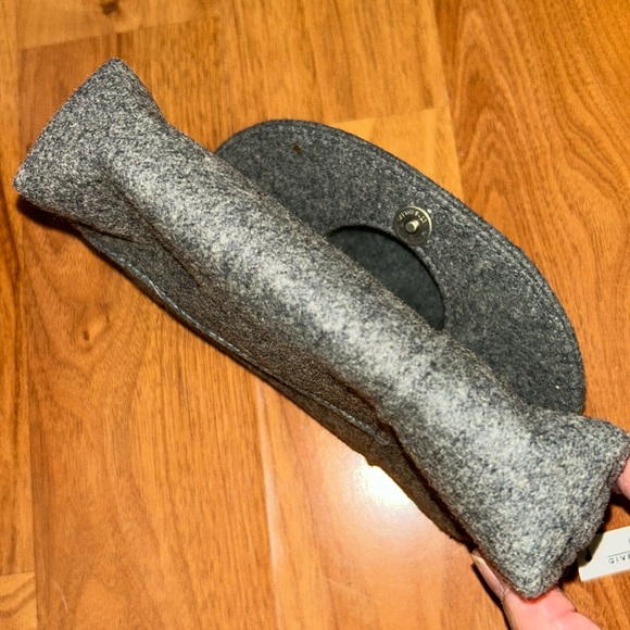 NWT Authentic Givenchy Clutch Pouch with Logo Flap - Picture 11 of 11